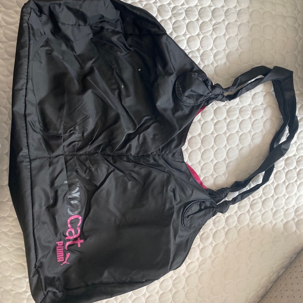 Puma feather lite gym bag